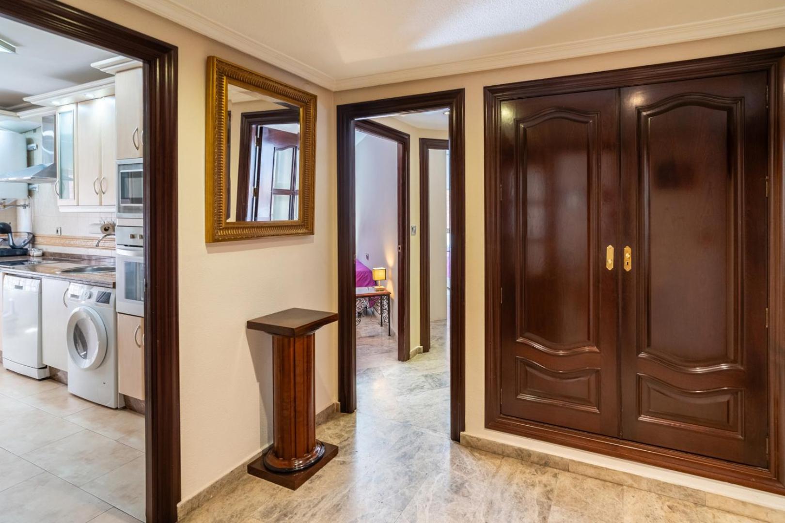 Gran Apartamento en el centro con Parking Gratis Córdoba Exterior foto